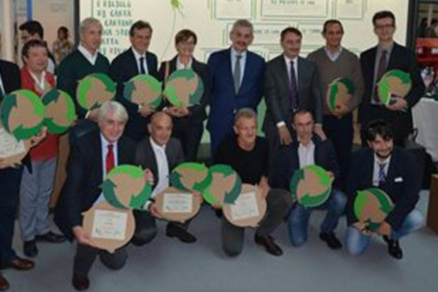 Ecomondo: 19 i Convenzionati premiati per il loro storico impegno nella raccolta di carta e cartone